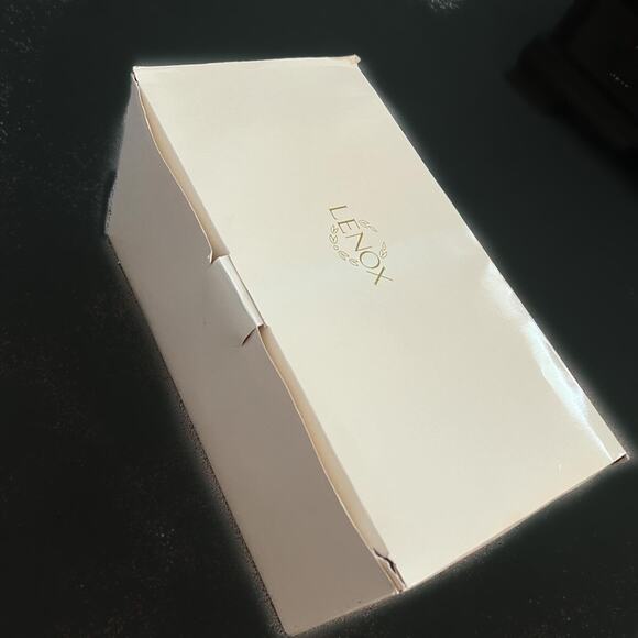 Lenox The Snowman 12" Porcelain Cookie Jar With Lid 24K Trim Family Fun Vtg 2000 - Picture 16 of 16